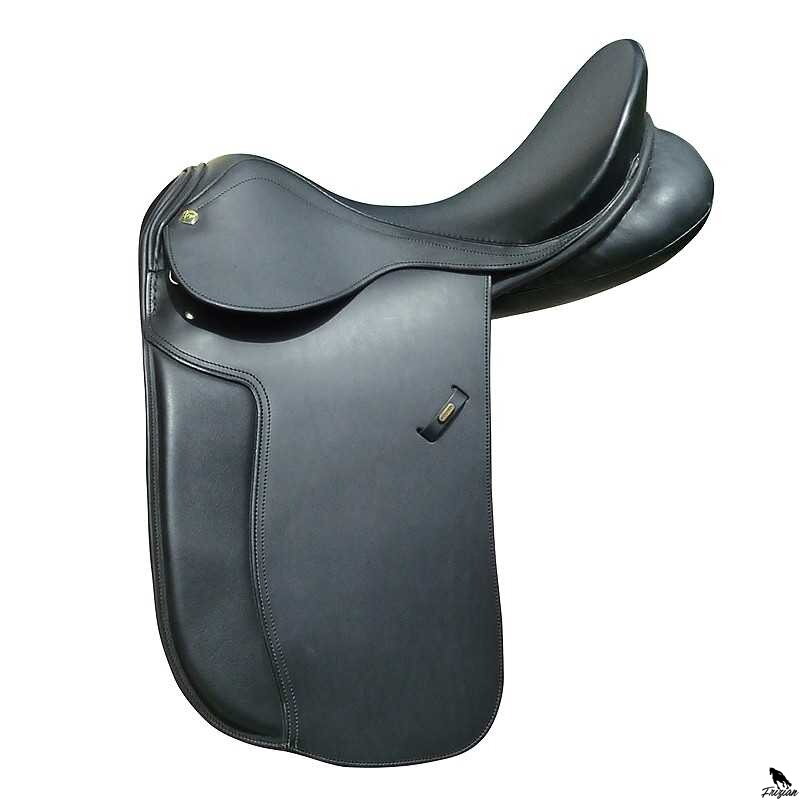 MARJOMAN OLYMPIC DR DRESSAGE SADDLE černe